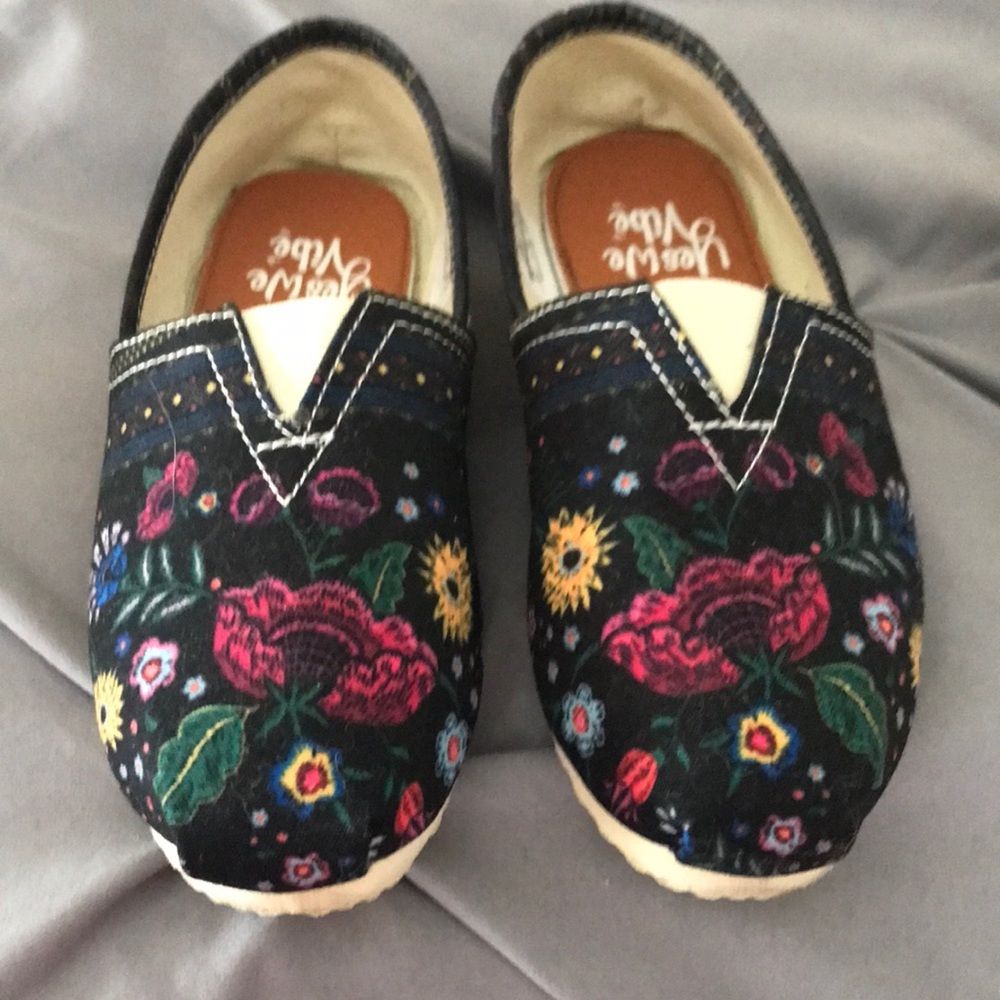 Casual Shoe